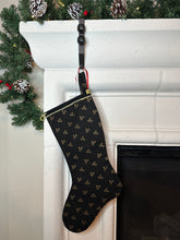 Load image into Gallery viewer, Crown Royal: Harry's Glasses