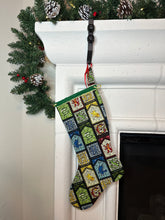 Load image into Gallery viewer, Crown Royal: The Houses: Black