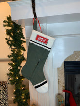 Load image into Gallery viewer, Black Widow: Trees: Zig Zag Pocket