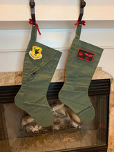 Load image into Gallery viewer, Pair of socks: Tree tops