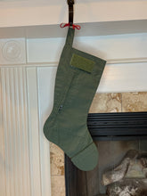 Load image into Gallery viewer, Green Bats: Holly: Zigzag zipper pocket