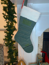 Load image into Gallery viewer, The Thug+: Plaid: Boot Straps